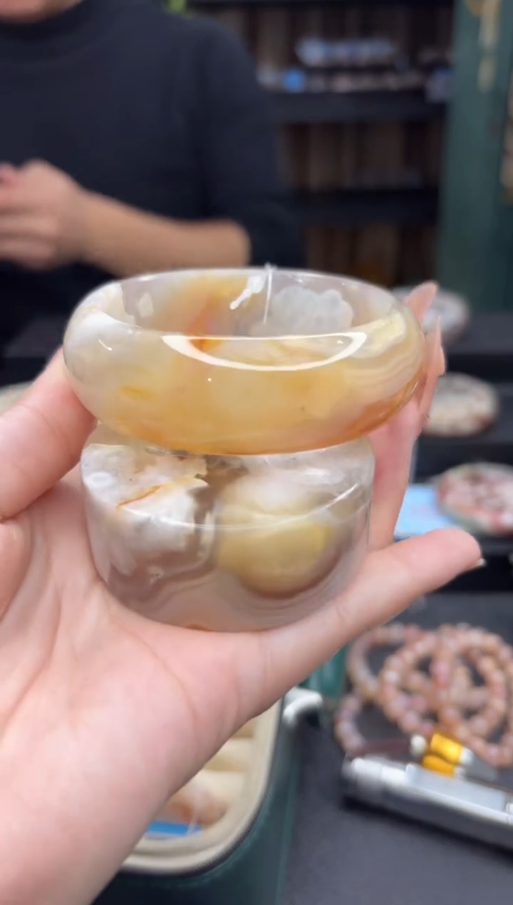 【闪购商品】石英质玉手镯未镶嵌567（59圈赠送镯心）