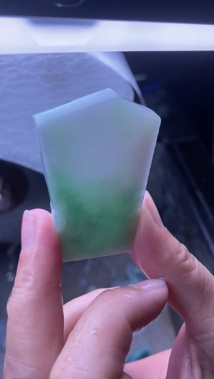定制翡翠未镶嵌 