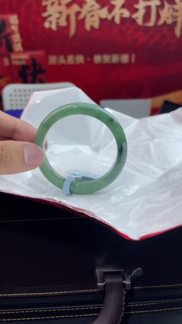 【闪购商品】翡翠手镯未镶嵌6翡翠手镯