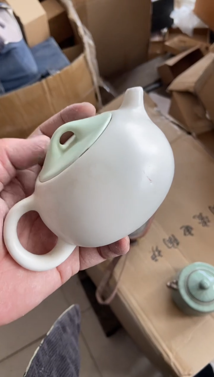 杯 无运费险有瑕疵的摄影的产品有使用过的痕迹有点脏介意勿拍