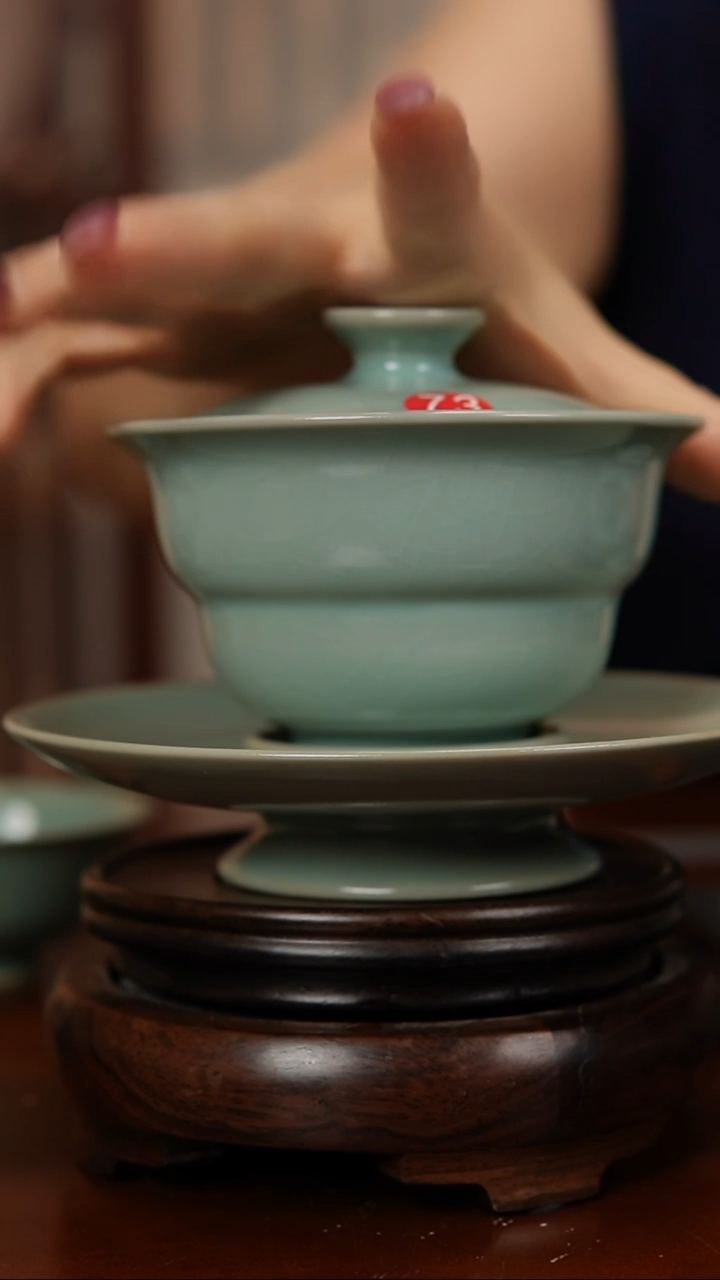 哈哈芳**茶原产地原矿釉汝瓷