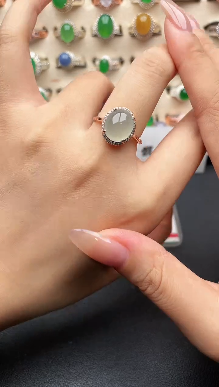 银S925镶嵌戒指翡翠一物一证一礼盒