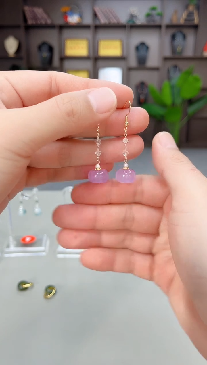 未镶嵌石英质玉（天山翠）耳饰W04