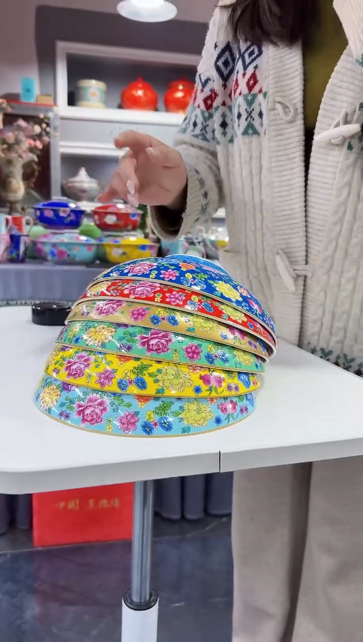 珐琅8.5英寸元宝盘6个景德镇混色   