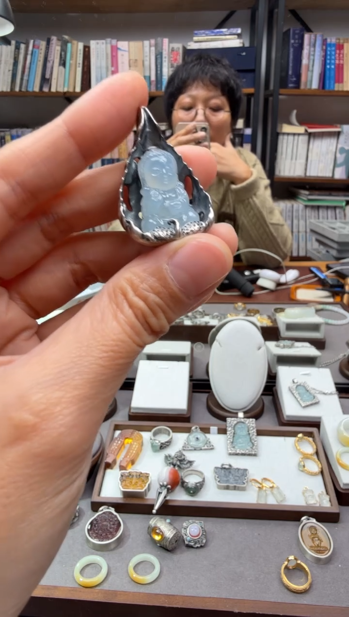 颈饰未镶嵌翡翠宝宝佛吊坠