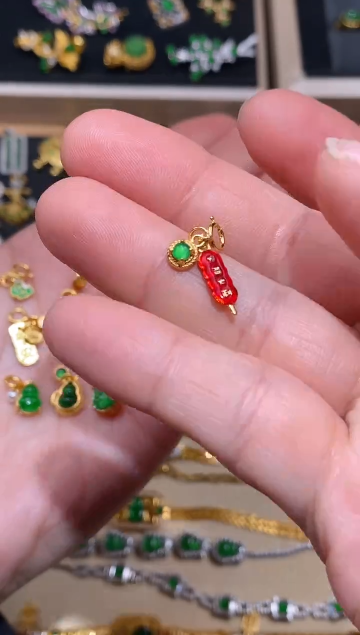 【闪购商品】翡翠吊坠(不含链)银S925镶嵌糖葫芦