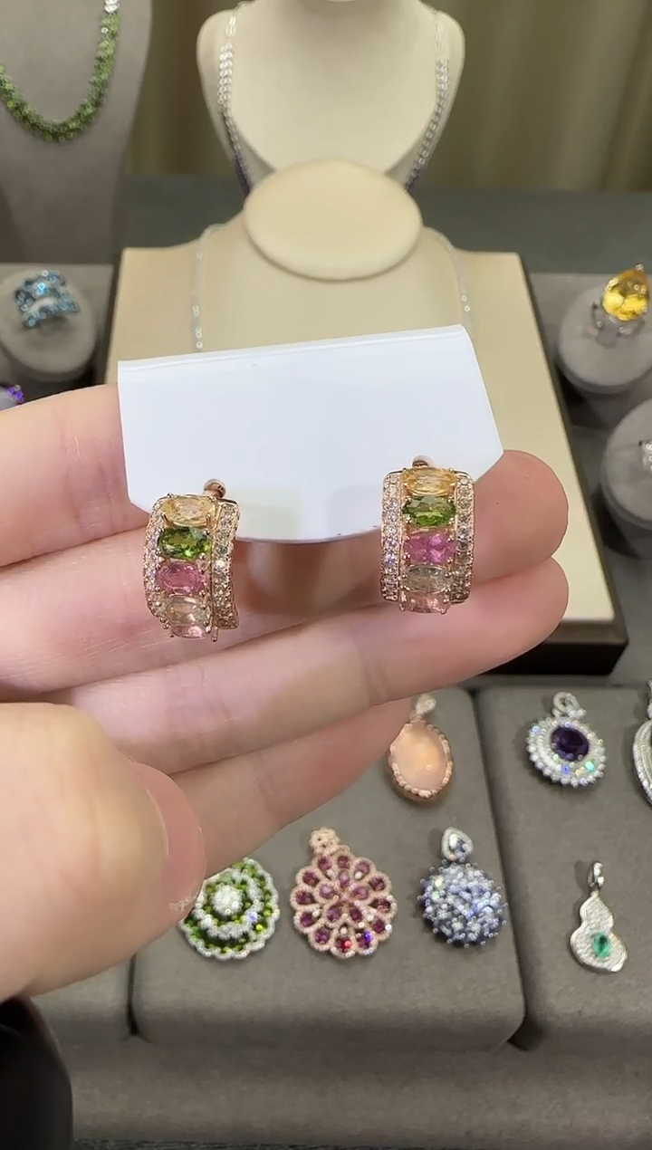 银S925镶嵌耳饰碧玺8mm耳扣设计款多样性发一