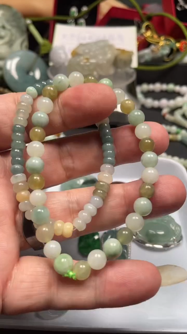 颈饰未镶嵌翡翠天然缅甸翡翠A货