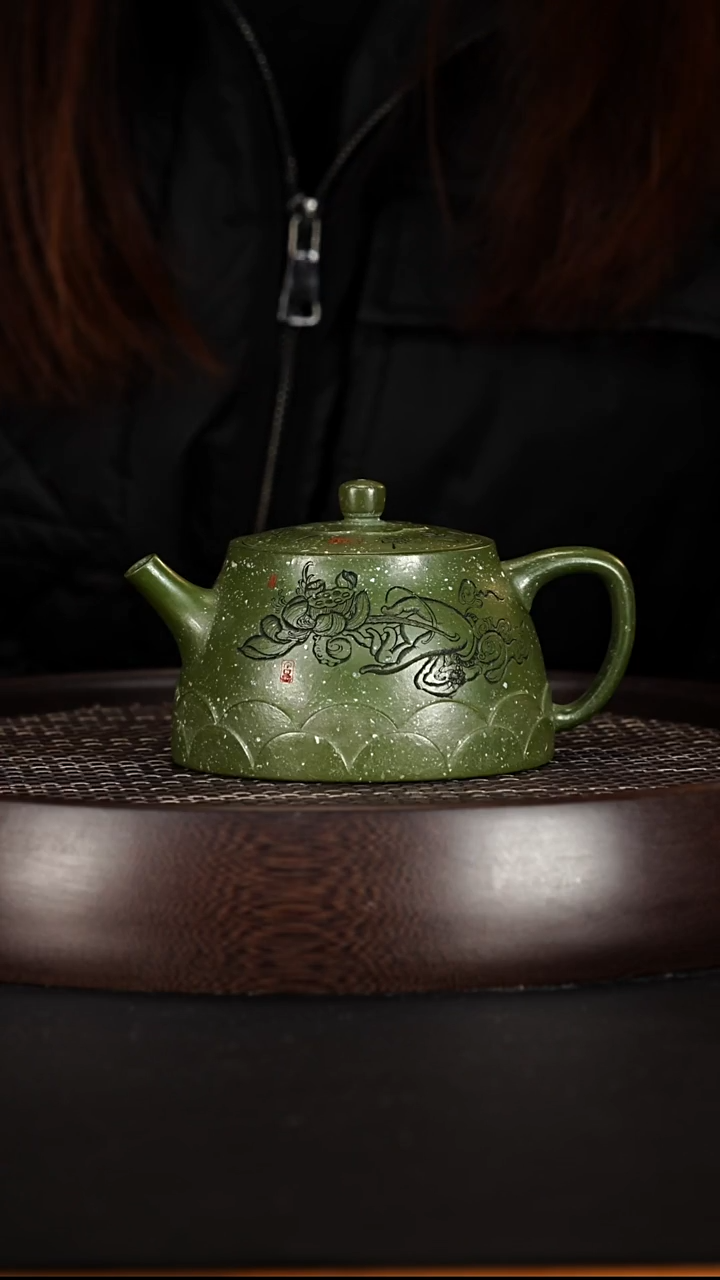茶壶紫砂宜兴紫砂壶银星砂墨绿泥梵莲井栏280cc