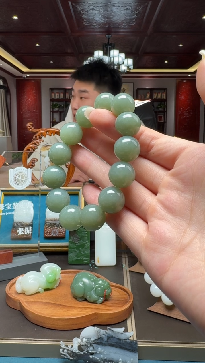 未镶嵌和田玉挂件qml 16