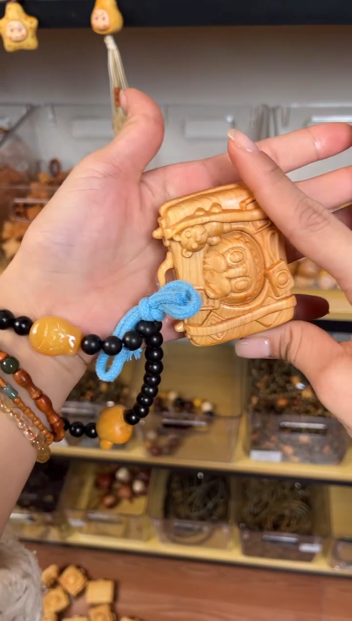 非洲檀香无事牌行李箱拉布布 裸件