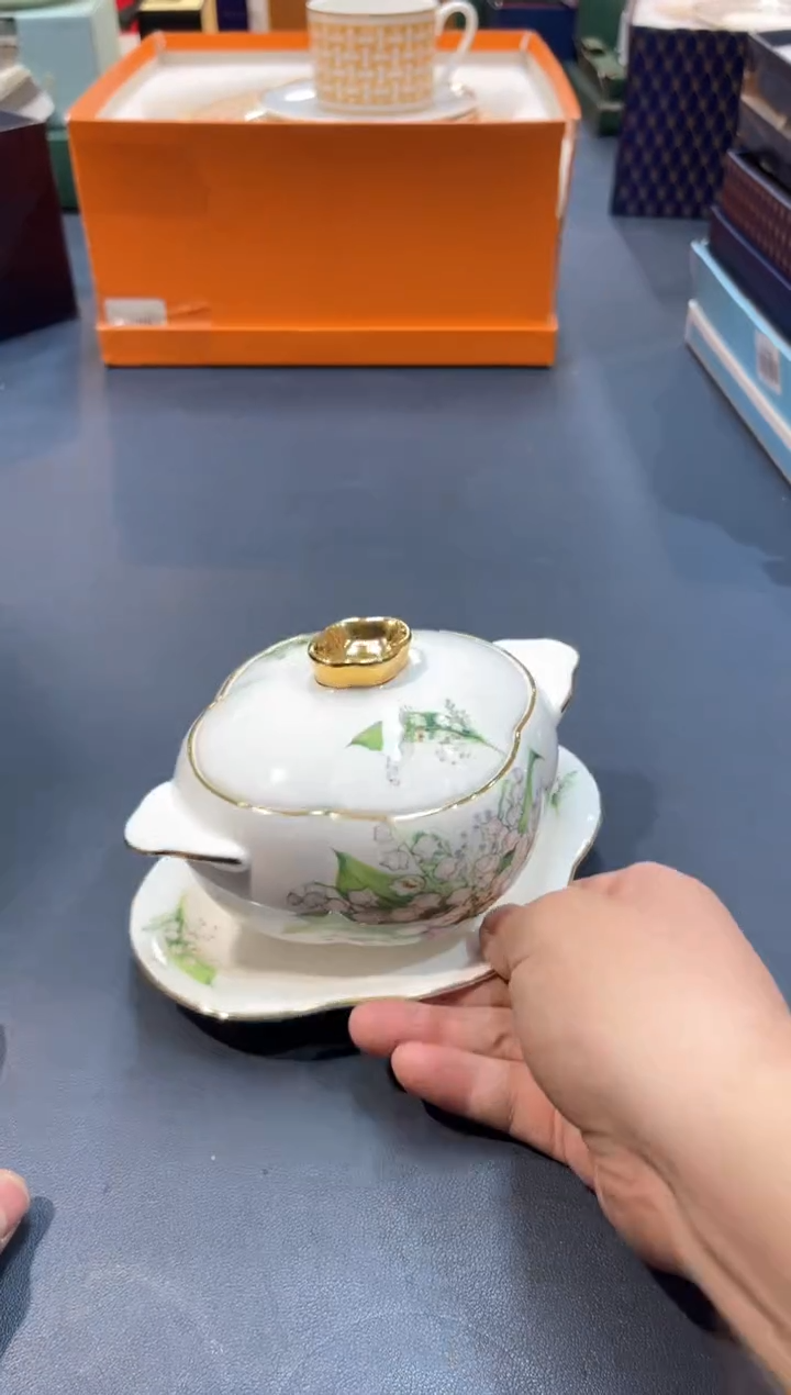 【闪购商品】碗E823京东包邮，全场正品