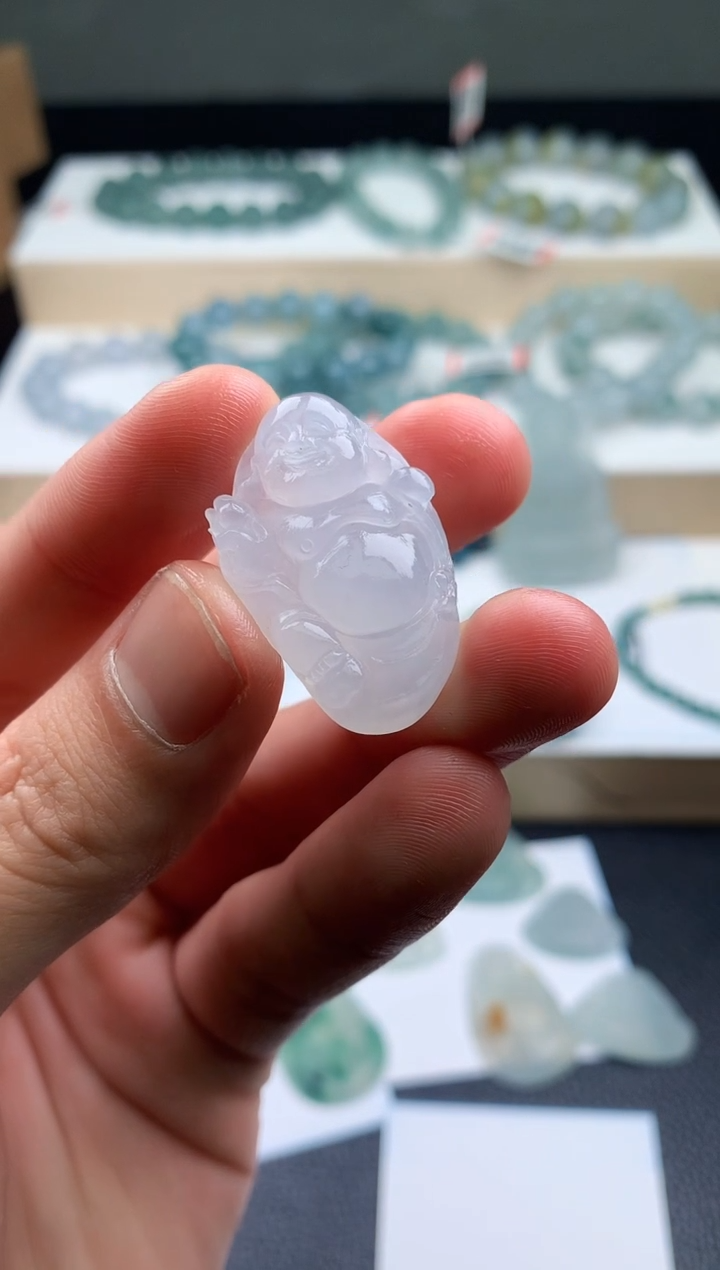 未镶嵌定制翡翠R**?佛