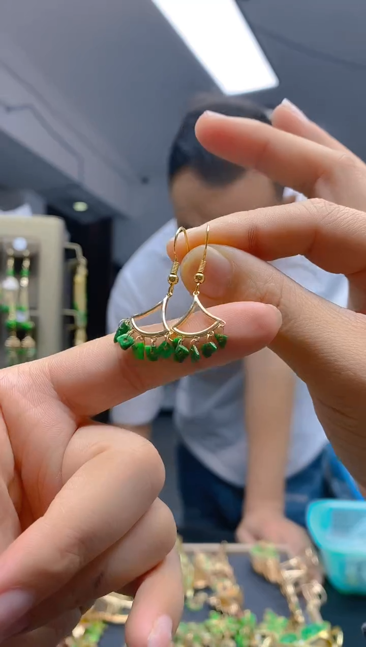 【闪购商品】翡翠耳饰合金0105翡翠耳钩