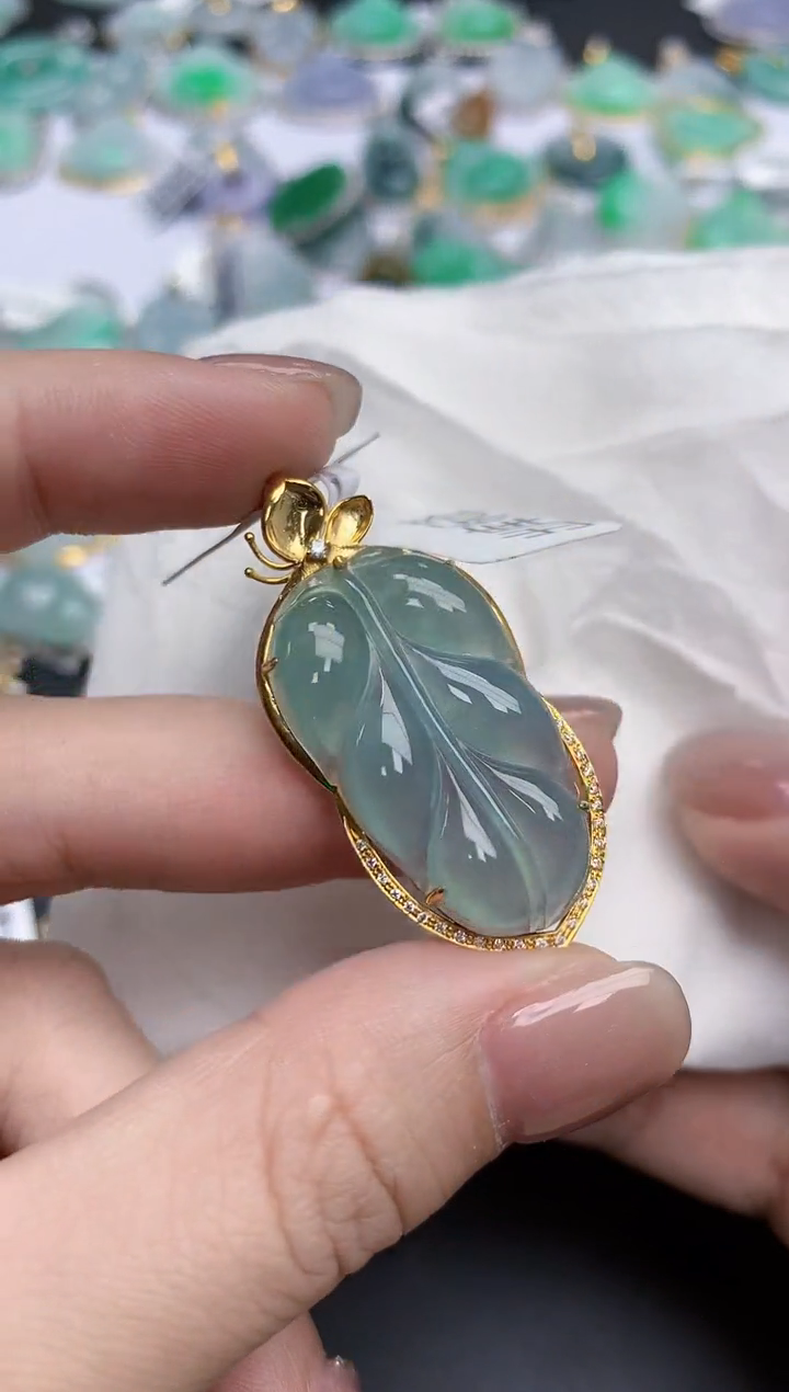 【闪购商品】翡翠颈饰18K金镶嵌天然缅甸翡翠A货