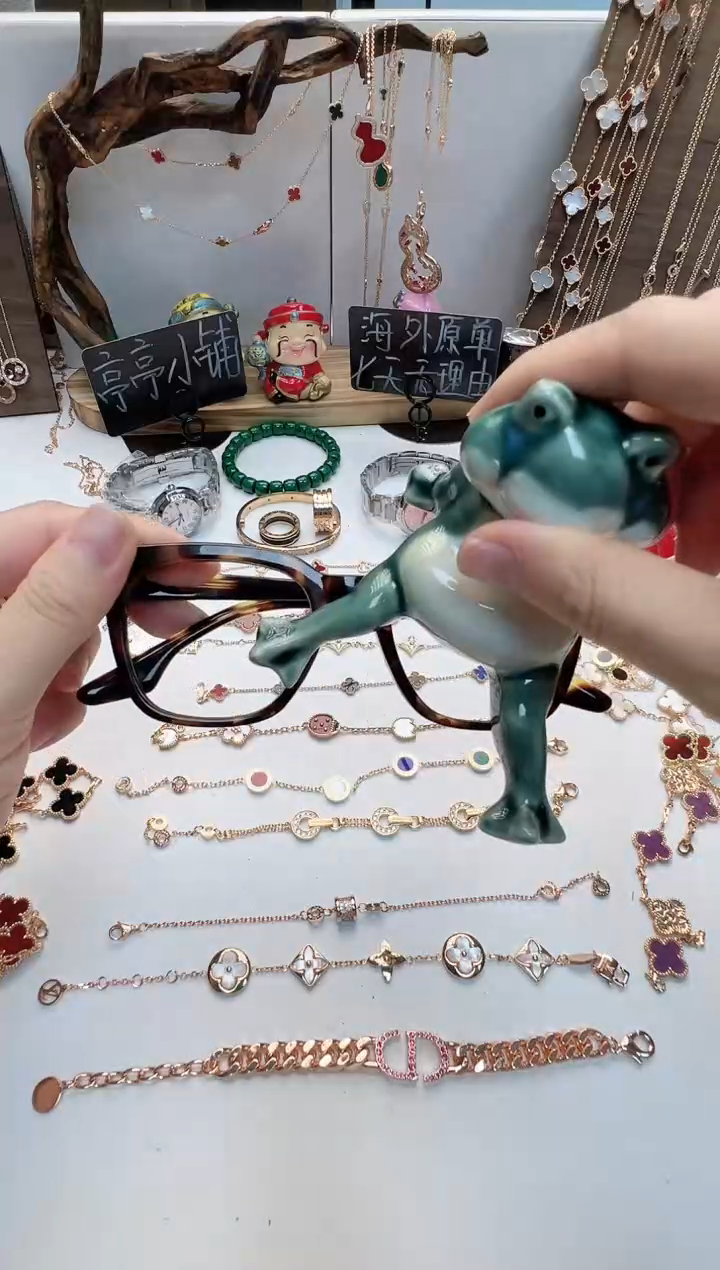 瓷片可*?彧贤聚宝阁二号铺