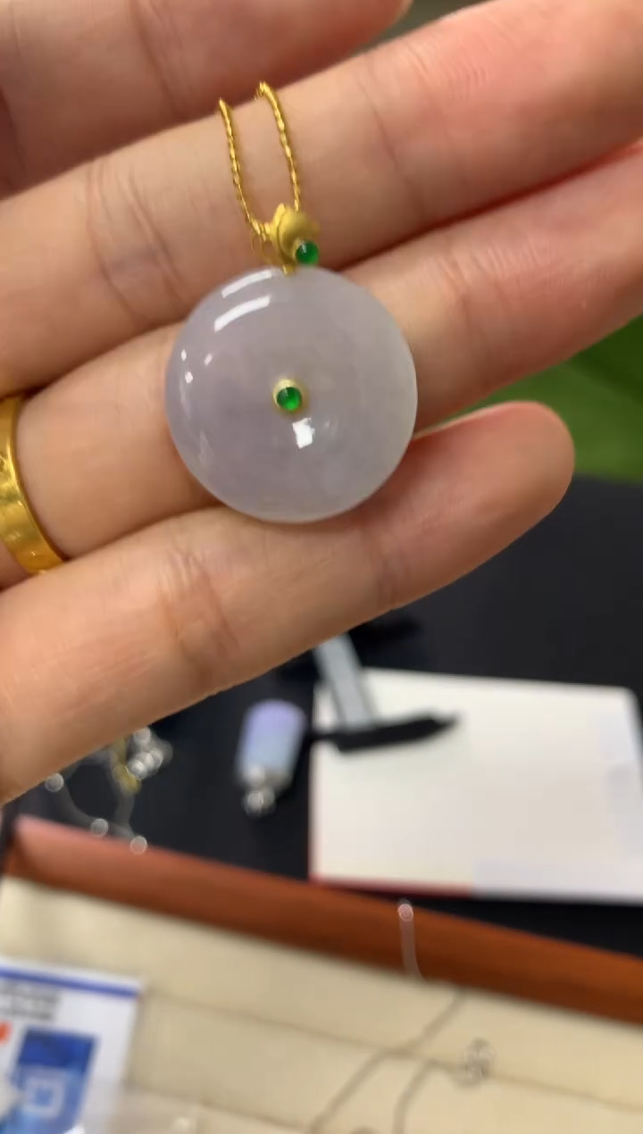吊坠(不含链)18K金镶嵌翡翠平安扣