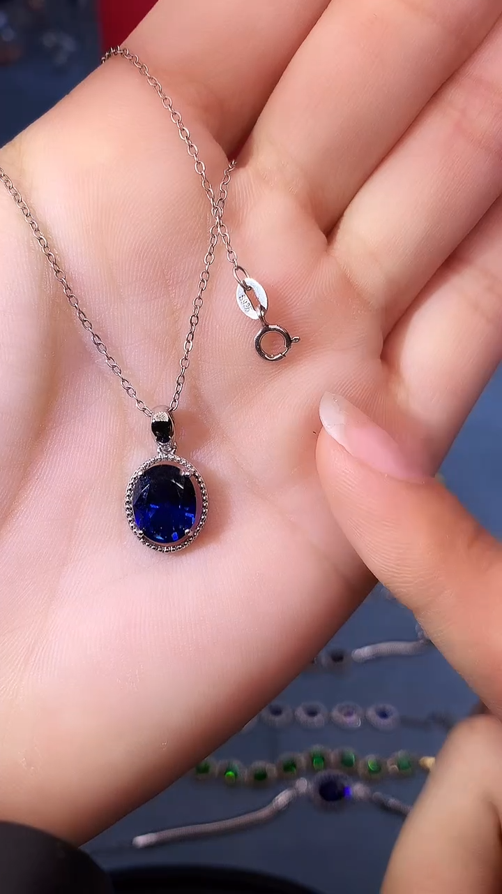 【闪购商品】蓝宝石吊坠(赠链)银S925镶嵌1111111