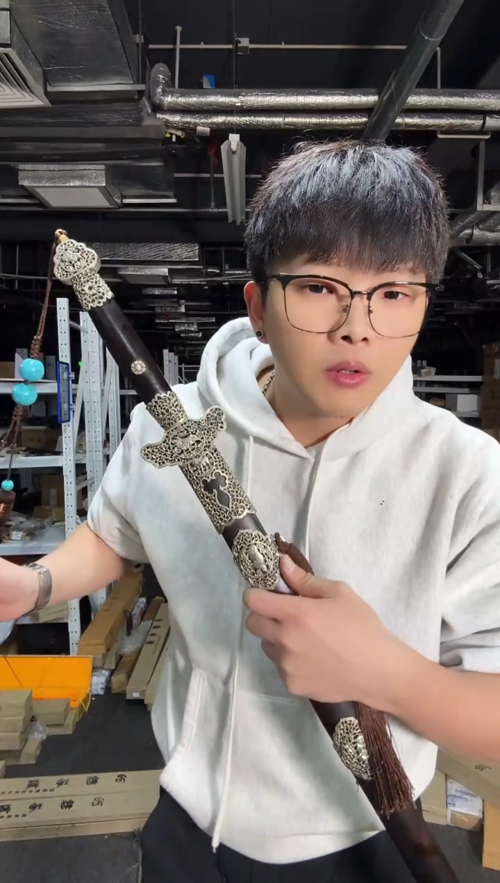 丑牛清剑 白铜 黑檀木 