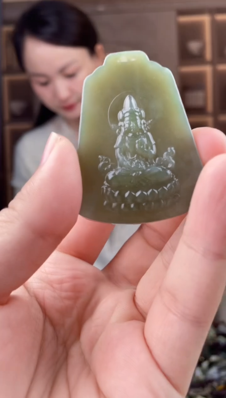 颈饰未镶嵌和田玉拍一发一，多样性发货
