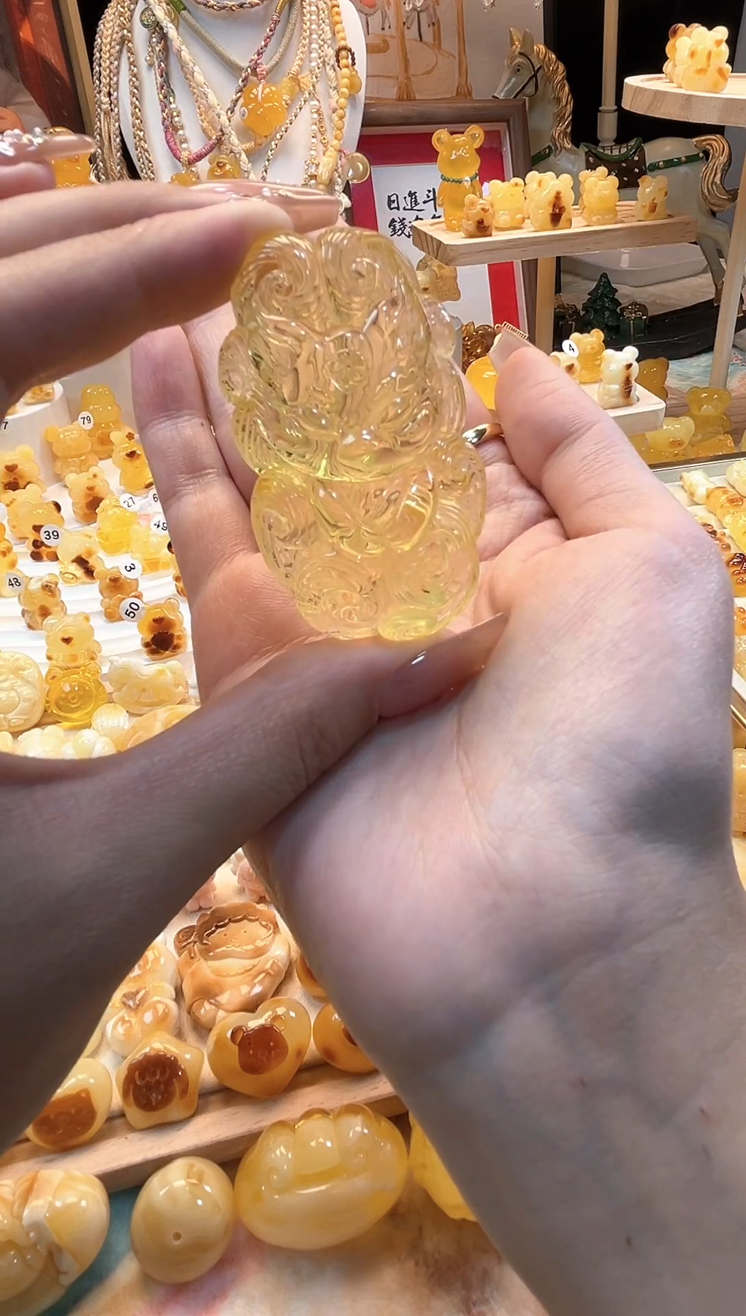 【闪购商品】琥珀珠宝奇石未镶嵌九尾狐