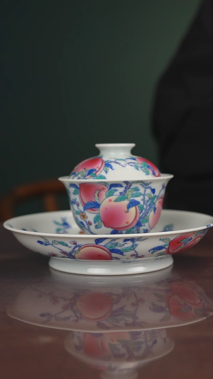 【闪购商品】空山明月青花斗彩寿桃一套