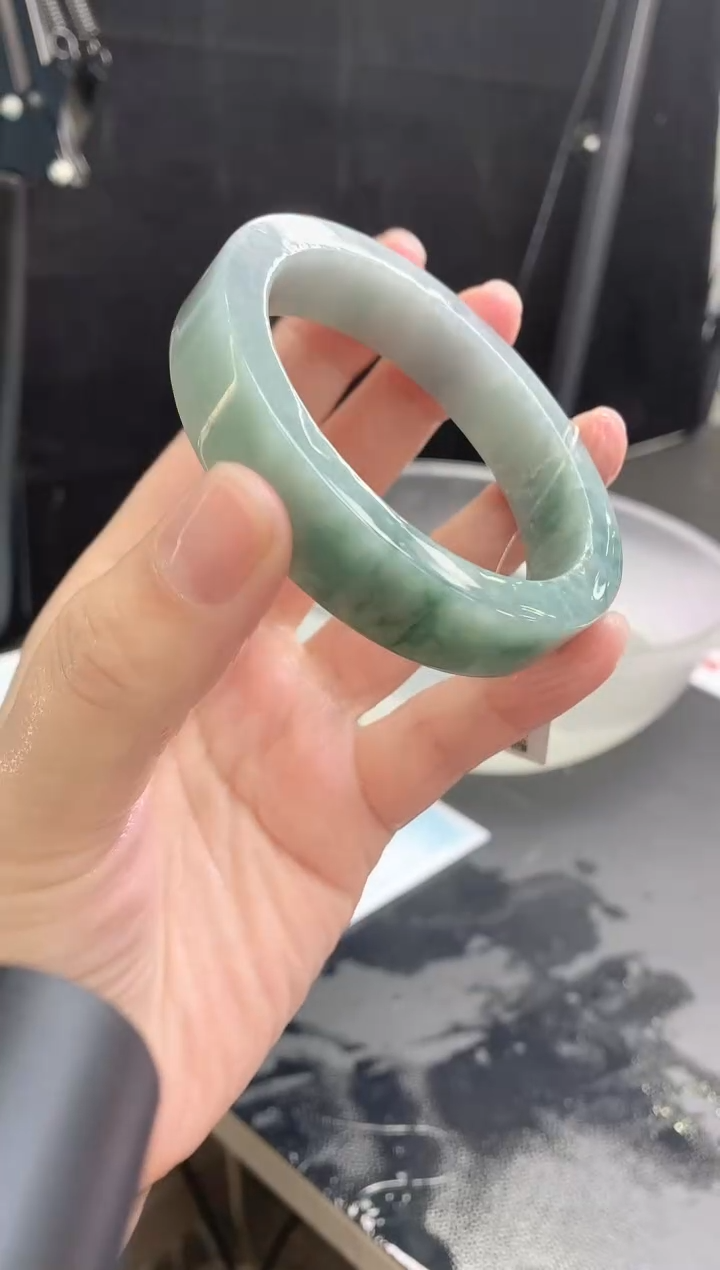 【闪购商品】定制翡翠手镯未镶嵌38 60-61正