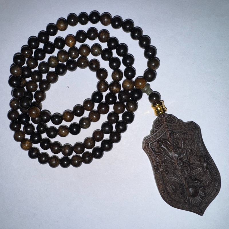 YH84珠串0.8+单面雕刻龙牌7×3×0.8 多样性发货