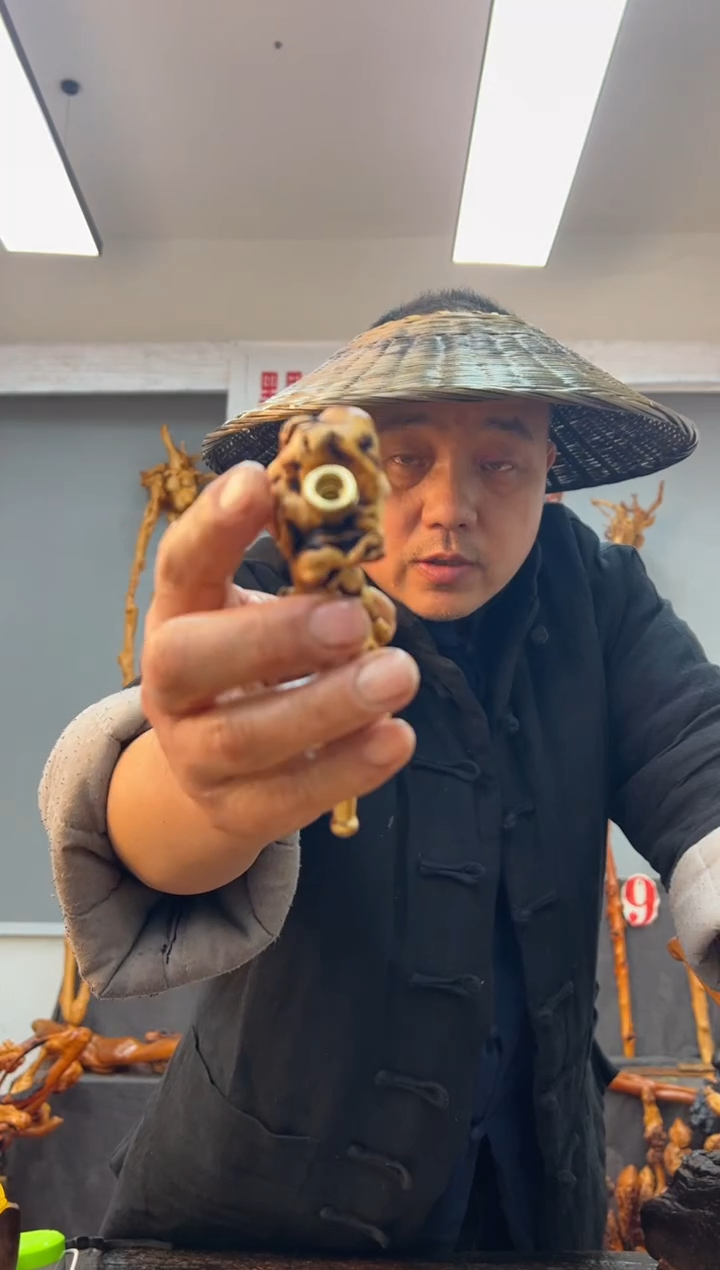 【闪购商品】黑果木其他黑果木217