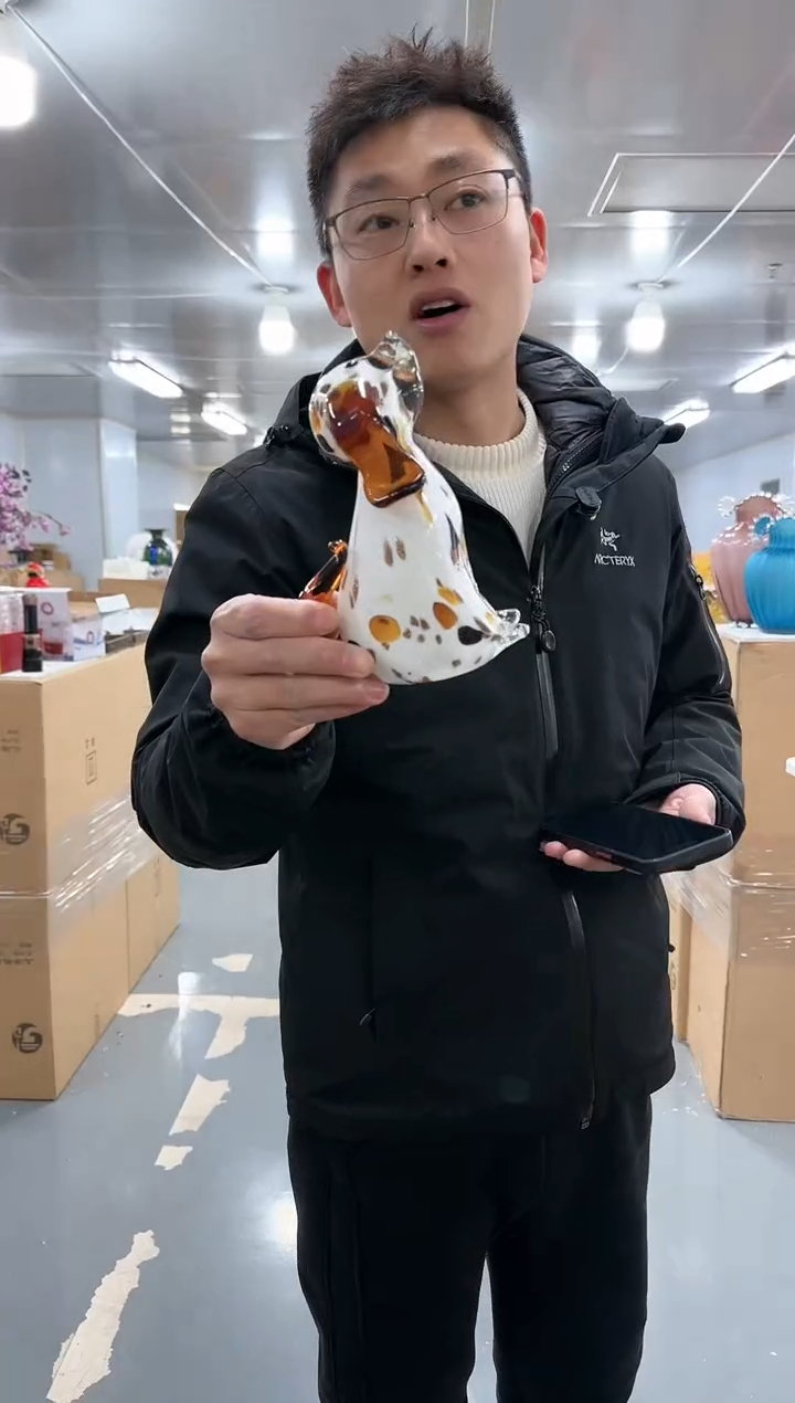 【闪购商品】玻璃小飞0009