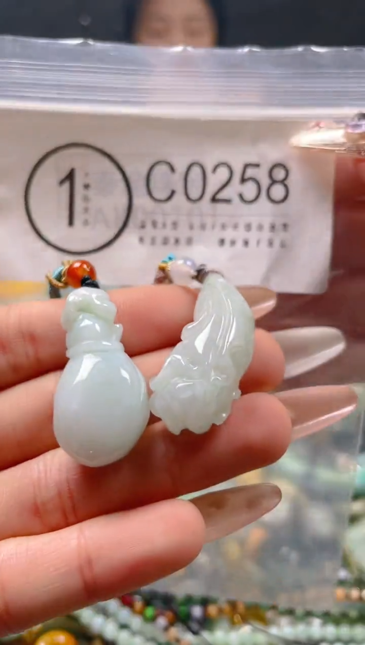 【闪购商品】翡翠颈饰未镶嵌/C/翡翠A货一图一物