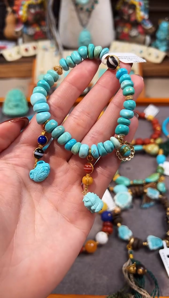 18K金镶嵌绿松石手链藏扣手链