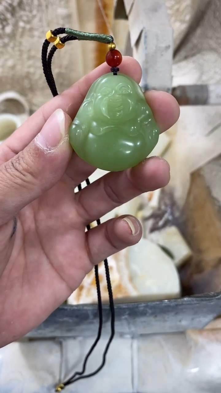 晴水佛公挂件女士佩戴