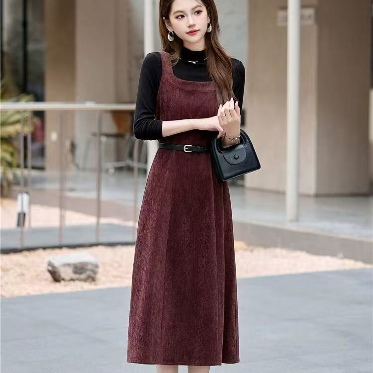 T095-1  新款春秋显瘦高级休闲打底背心连衣裙两件套装