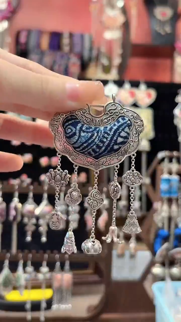 织绣 云织谣民族风精美饰品   224+链子