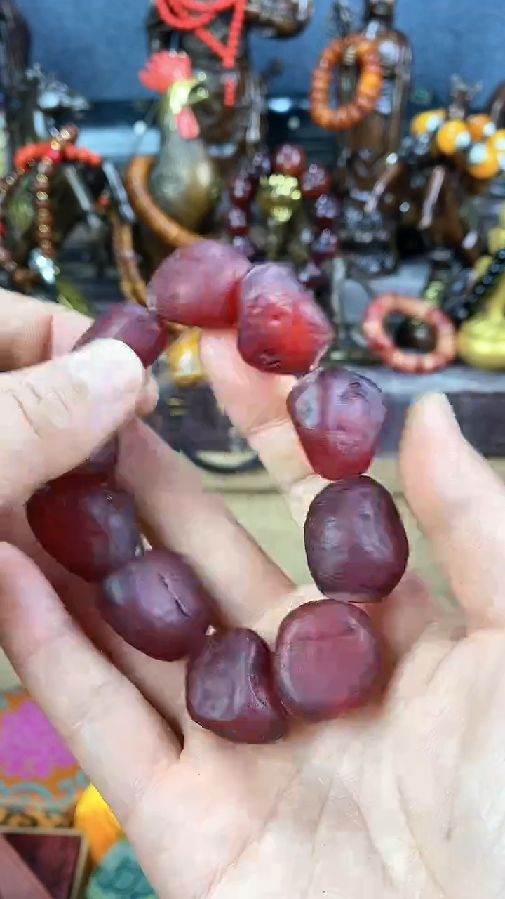 【闪购商品】蜜蜡手链未镶嵌猪妹精品专属链接