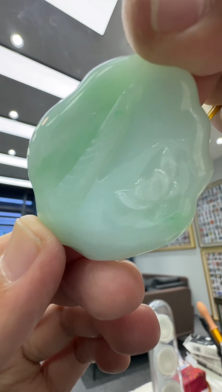 颈饰未镶嵌翡翠天然翡翠A货孤品一件