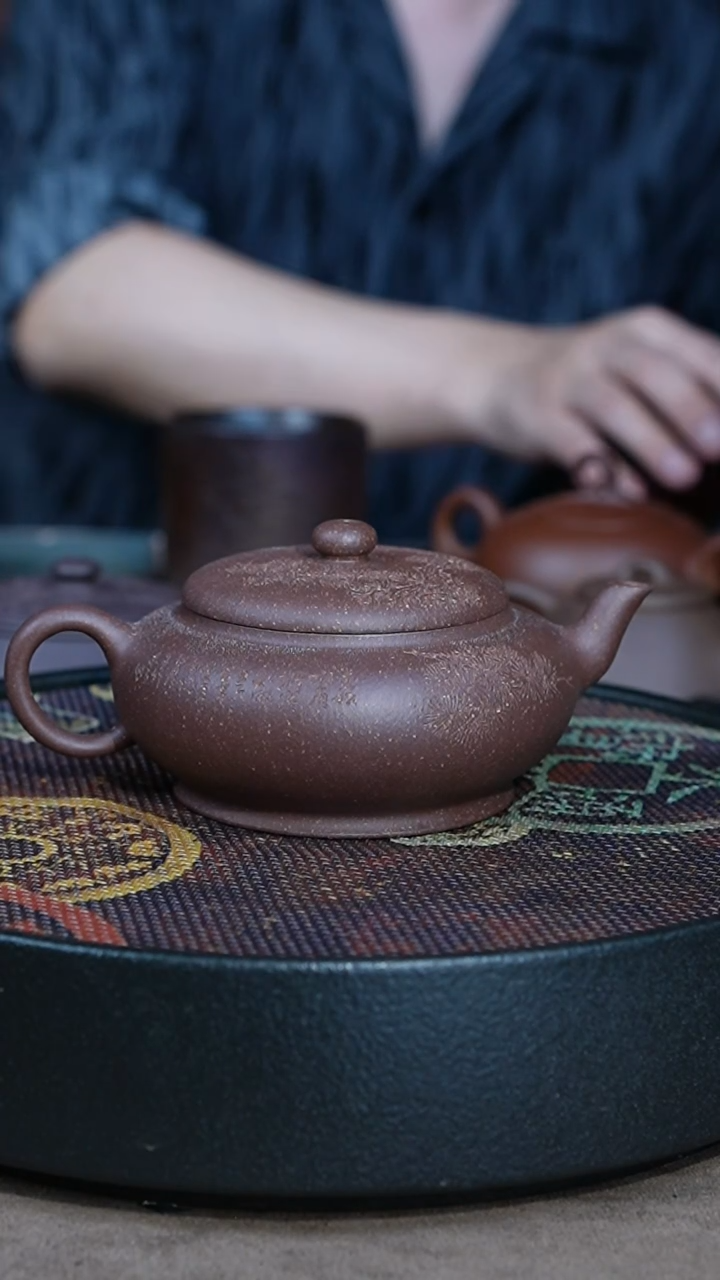 茶壶紫砂高工作品老虚扁160CC