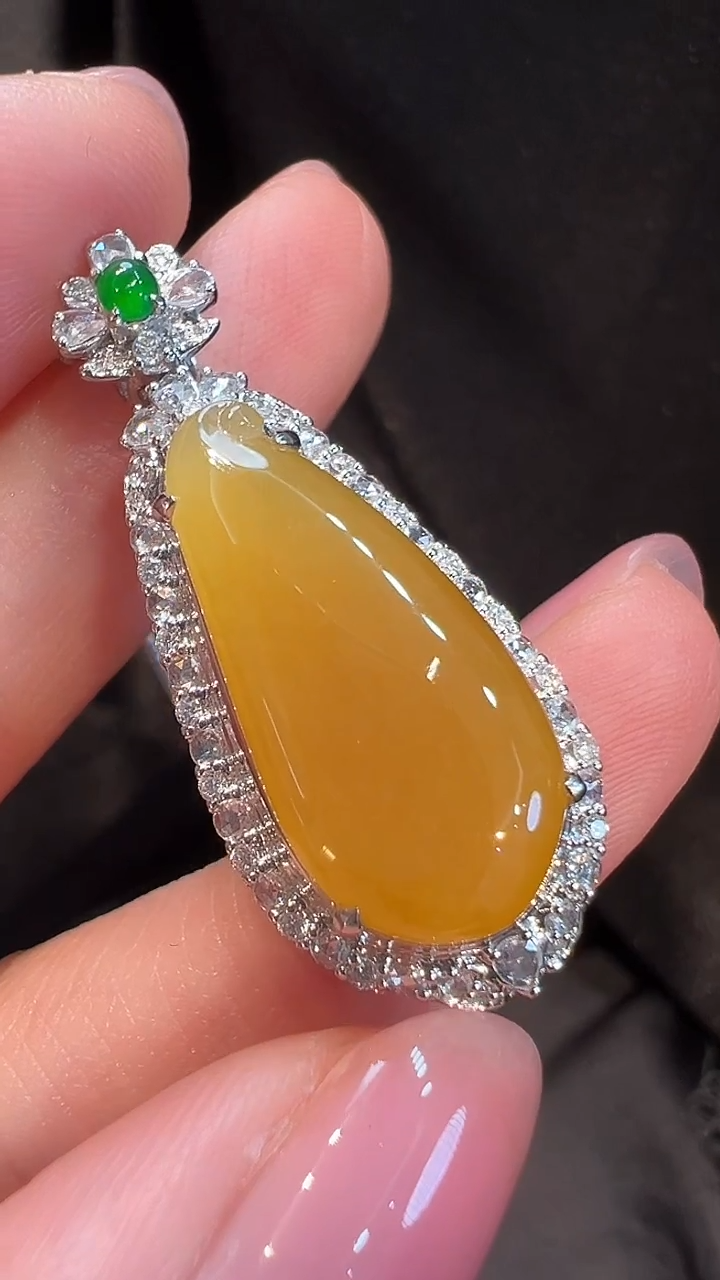 吊坠(不含链)18K金镶嵌翡翠L6