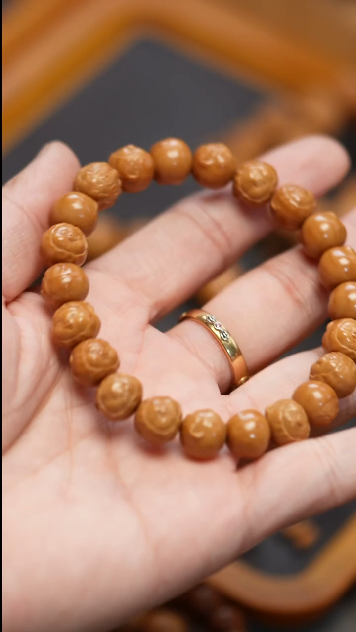 吊坠猴头核桃小福猪