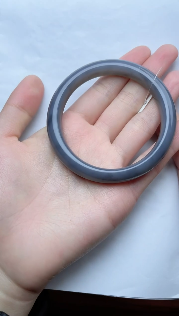 【闪购商品】和田玉手镯未镶嵌62圈口kk