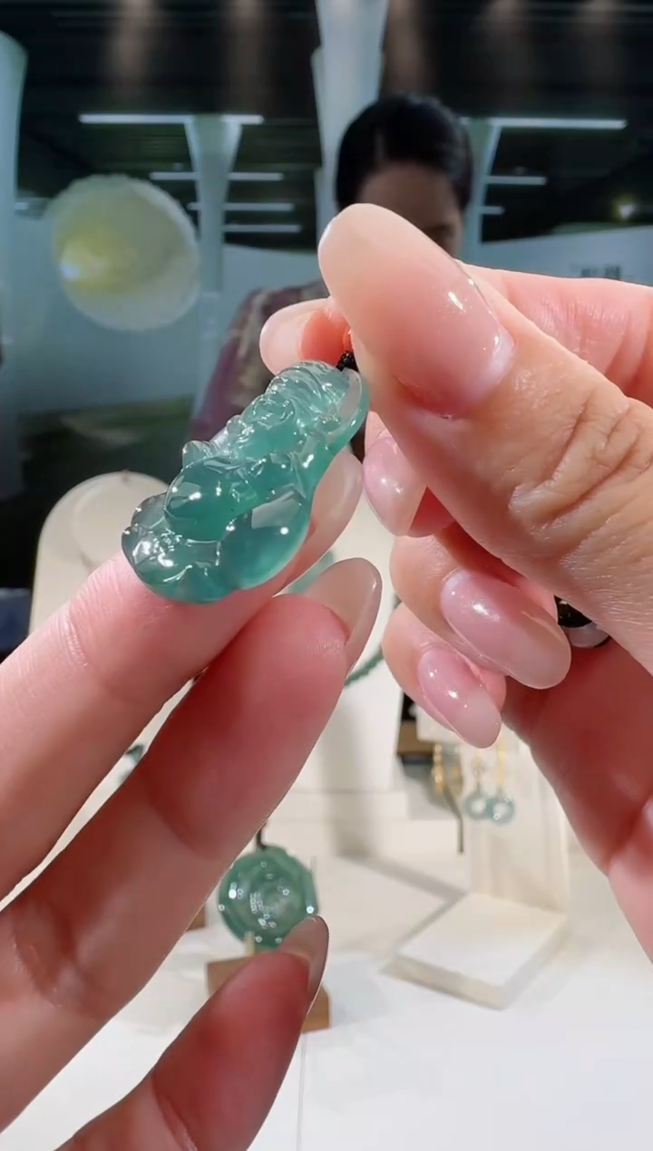 翡翠未镶嵌吊坠(不含链)财神多样性发一