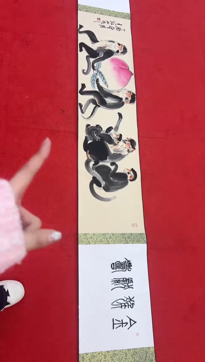 【闪购商品】绘画王冠人-3米长卷-国画