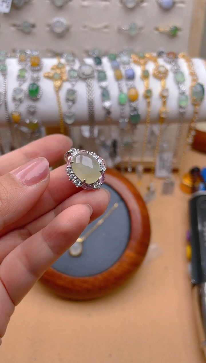 【闪购商品】翡翠吊坠(不含链)银S925镶嵌11111