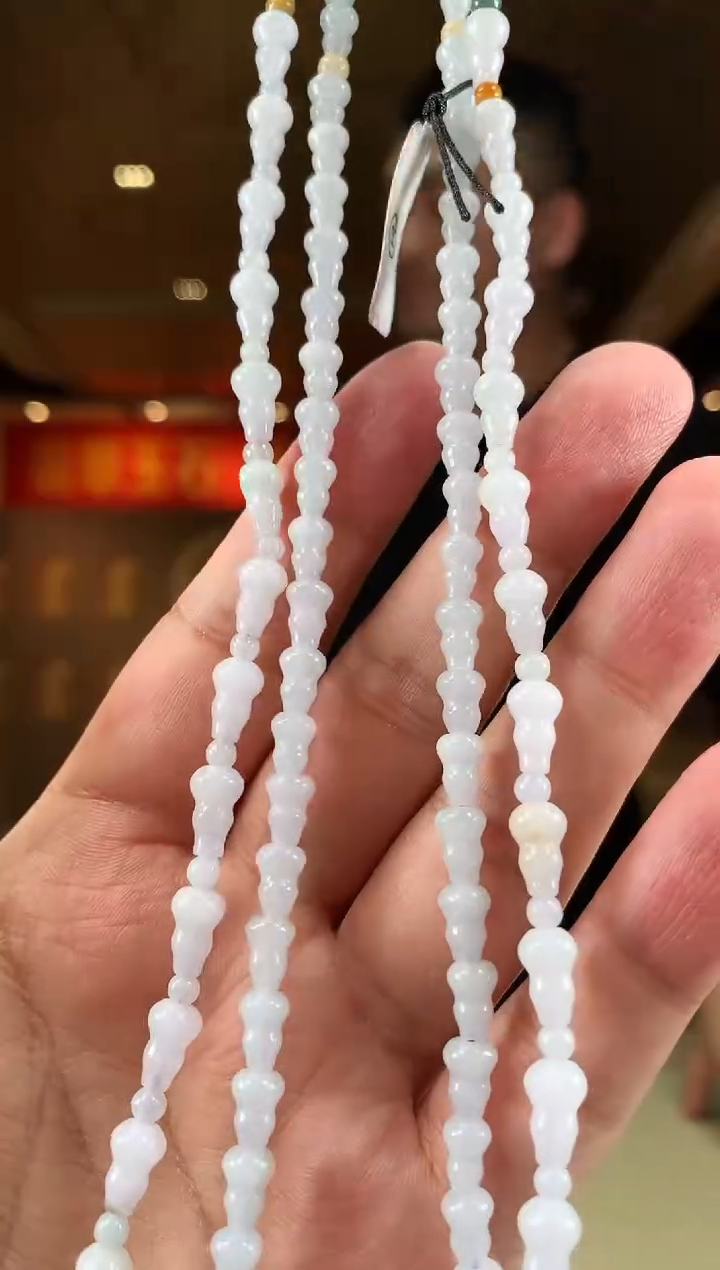 【闪购商品】定制翡翠未镶嵌多样性发货（只发一件) *d38