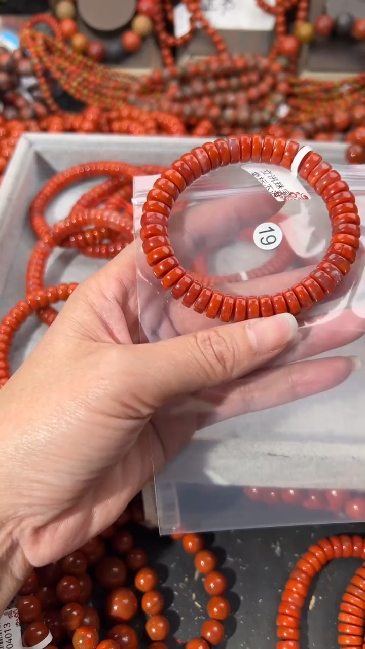 南红玛瑙未镶嵌手串10