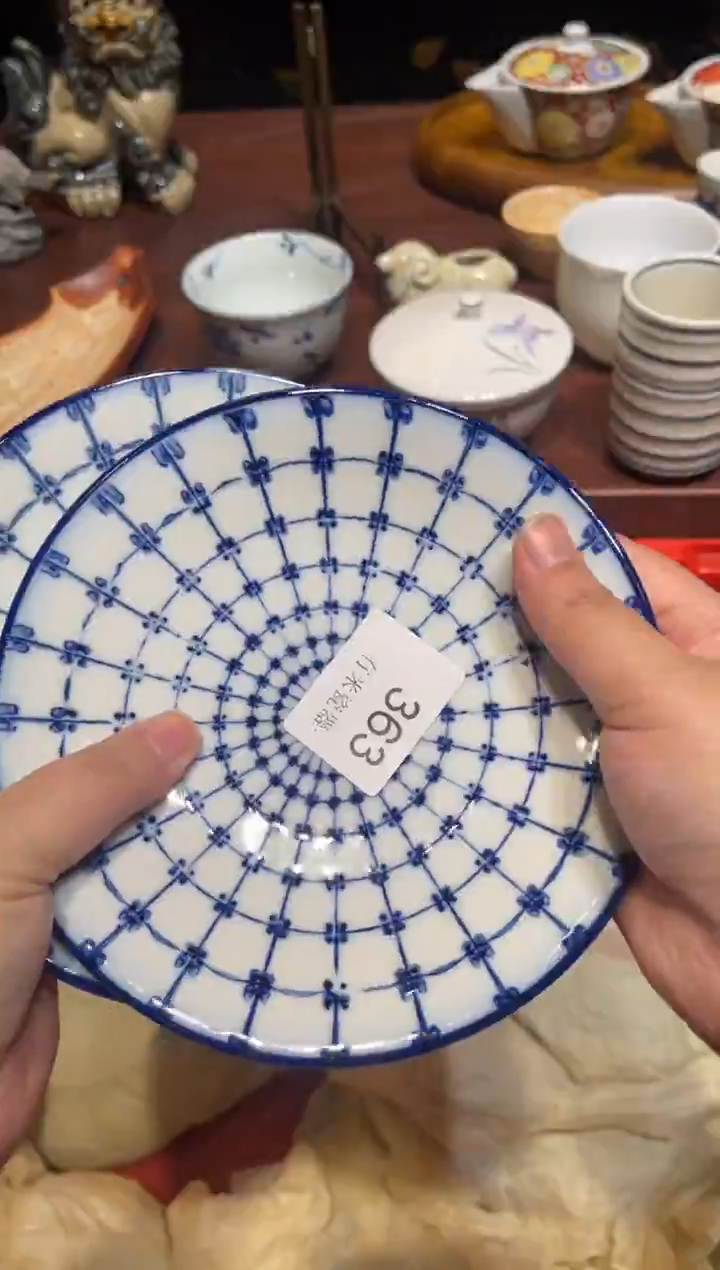 1T****?一单包邮中古瓷器默认微瑕一单包邮中古瓷器默认微瑕