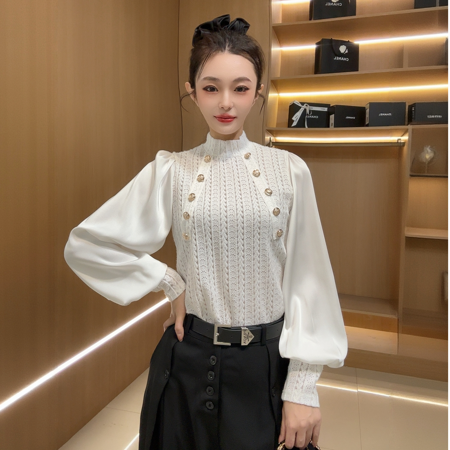 韩版设计感纽扣灯笼袖小高领气质加绒加厚蕾丝打底衫625上衣小衫