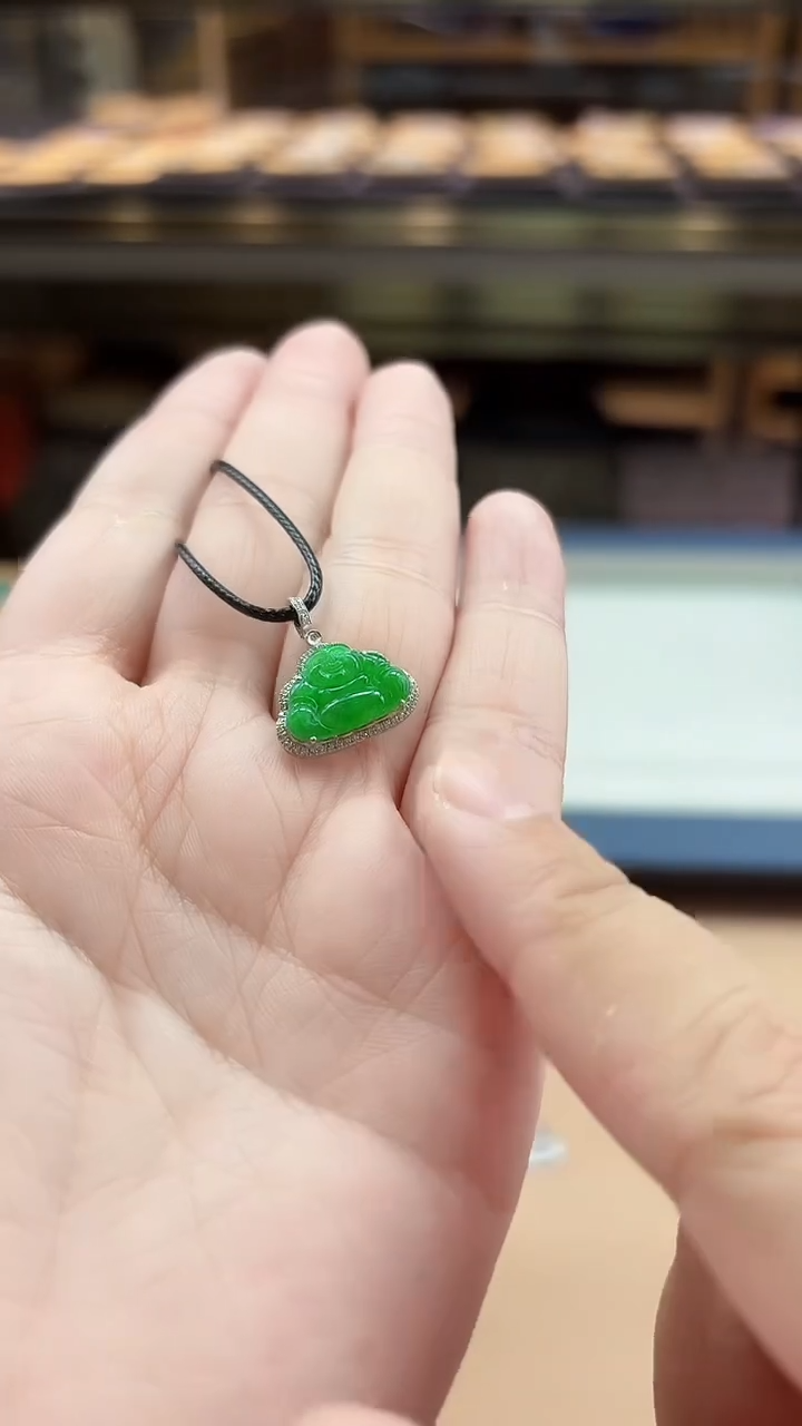 【闪购商品】翡翠颈饰18K金镶嵌佛公