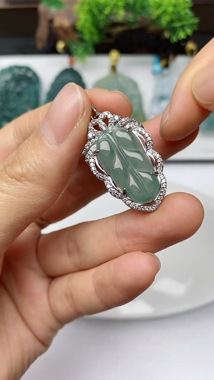 【闪购商品】翡翠颈饰银S925镶嵌